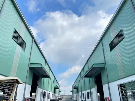 Bán xưởng xây mới 8000m2 kcn tân đức, hải sơn, đức hòa, long an pccc tự động pháp lý hoàn thiện