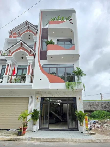 SIÊU PHẨM ĐẸP MÊ LY - MẪU NHÀ PHỐ ĐẦY ĐỦ TIỆN ÍCH GẦN VÒNG XOAY AN PHÚ