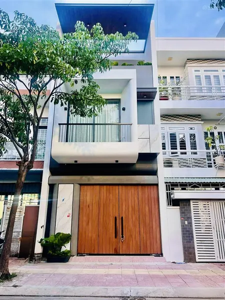 Bán nhà mặt tiền đẹp gia chủ xây tâm huyết gần biển bãi sau tp.vt giá 12,5 tỷ tl