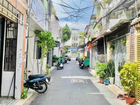 Cần bán nhà hxh 6m huỳnh văn bánh thông trường sa nhà 86m2, xây kiên cố 5 tầng. giá 15.5 tỷ tl