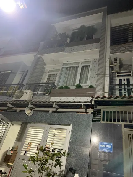 Nhà 3 Tầng - Hẻm ôtô 5m , DT: 52m² giá 4.4 tỷ Phường Tân Tạo , Bình Tân