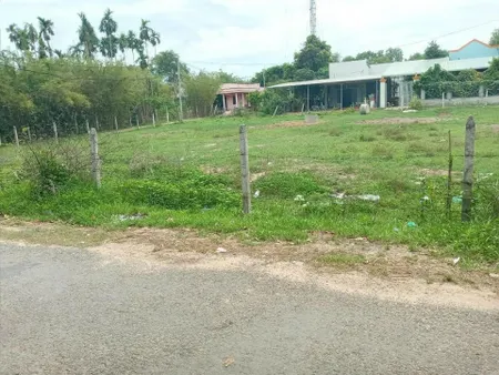 Bán đất 1470m² ngang 35m giá 290 triệu gần Chợ, KCN tiện xây trọ