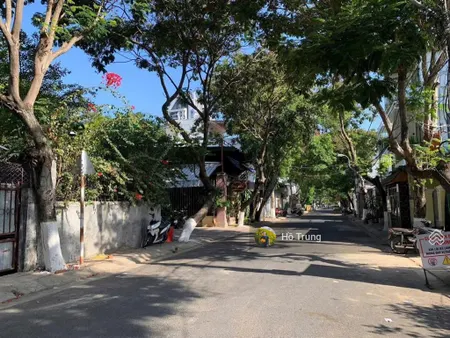 Bán mảnh đất mặt đường lê văn huân cách biển 200m giá 8 tỷ