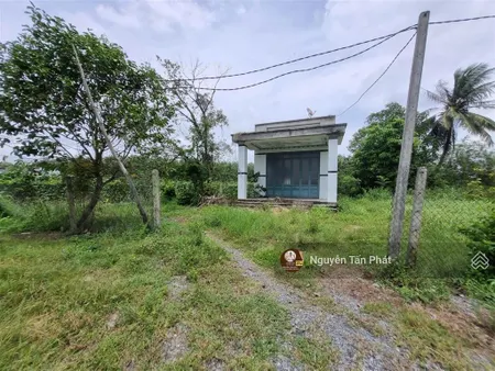 2400m2 có thổ cư, có nhà. 52m mặt tiền. ngay kcn. 5,05 tỷ