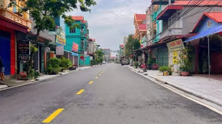Bán đất mặt đường trục chính kinh doanh quốc oai chỉ 20 triệu/m