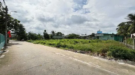 Bán đất hxh thông 6m sát mặt tiền đường đông thạnh 7,hóc môn, ngang 5m 95m2 3.2 tỷ