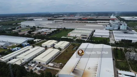 5500m2 có 1400m2 thổ cư. 2 mặt tiền. ngay khu đô thị. 6,5 tỷ