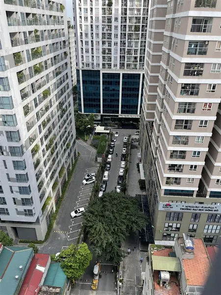 Chung cư phú gia3 nguyễn huy tưởngnằm giữa trung tâm tx tầng đẹp