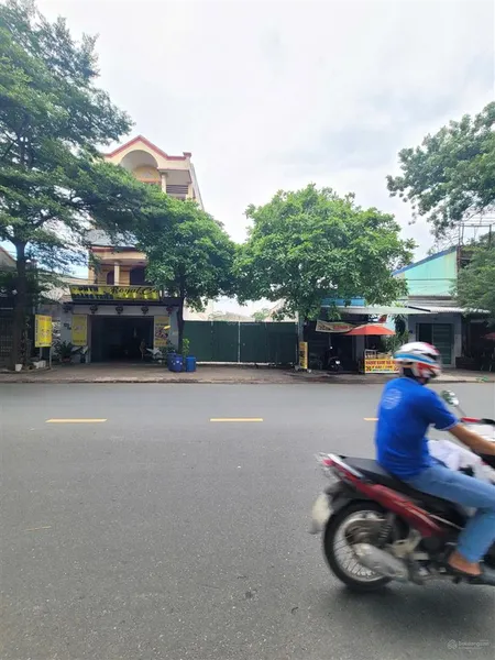 Bán đất đầu mặt tiền đường 21 kdc sóng thần
