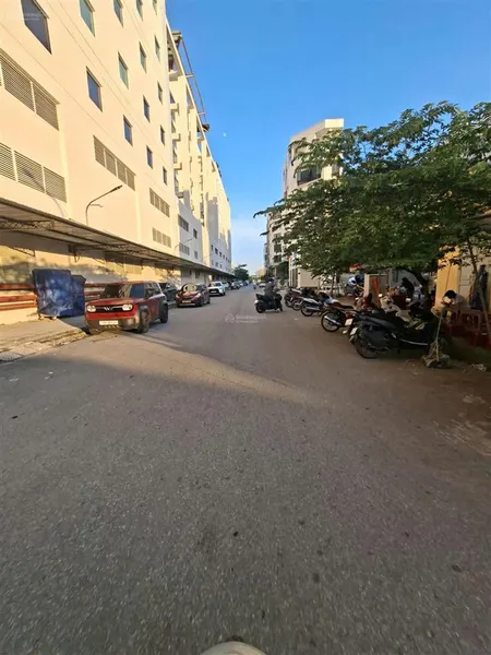 Bán đất lô 20c lê hồng phong sau lưng parkson dt 60m mt 4m hướng đông bắc . 0986 351 ***