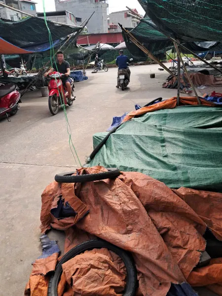 Bán lô góc 3 mặt thoáng tại chợ gỗ Phù Khê Từ Sơn 103m2 giá chỉ 4,x tỷ