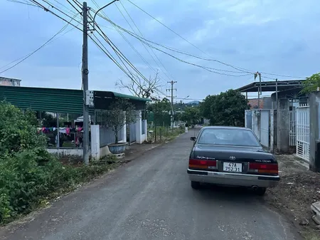 Đất mặt tiền Nguyễn Cảnh Dị, 139m2,5x28m, thổ cư, đường thông bàn cờ, kinh doanh buôn bán, BÁN 1tỷ200tr
