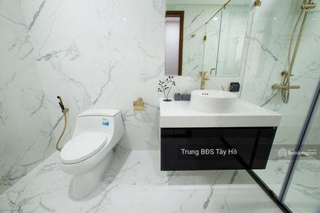 Chính chủ gửi bán căn góc 3PN 98m2 - Tầng đẹp, hướng mát. Full đồ. Sẵn sổ. Giá 8,1 tỷ