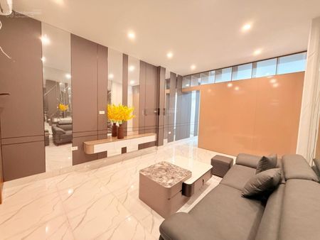 Chính chủ cần bán căn hộ duplex 2 tầng mặt phố Thái Thịnh 120m2, 3 ngủ, full nội thất