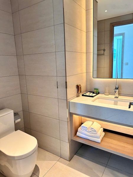 Cần bán căn hộ àlacarte giá 4,2 tỷ, (cát lỗ)75m2, 2pn, 2wc, sỏ đỏ trao tay miễn phí dịch vụ 10 năm