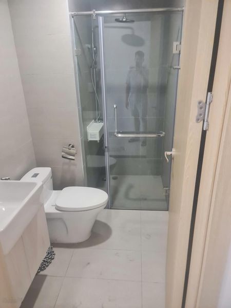 Cần tiền bán gấp căn 2PN Dragon Castle view nội khu giá chỉ 1,5xx tỷ. LH 0949240558