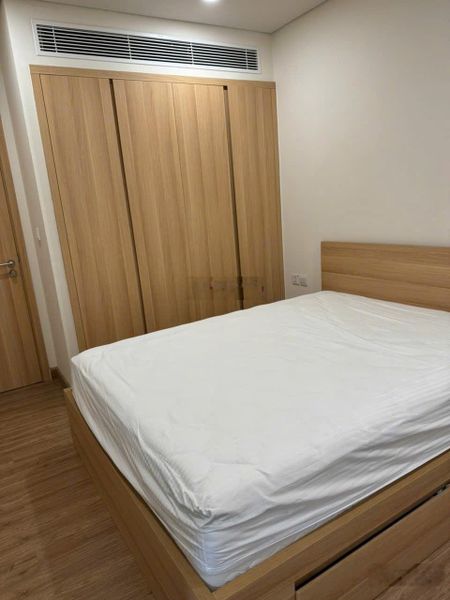Chính chủ cần Bán CC tại Sky Park Residence, 71,5m2, 2PN, 2WC, đầy đủ nội thất