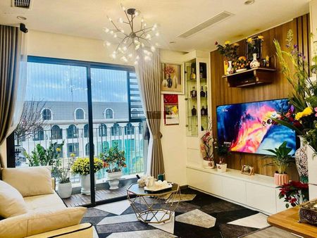 Em Hằng gửi đến quý khách mua nhà tại Vinhomes Ocean Park 1 quỹ căn giá rẻ, tầng đẹp, view sẵn sổ