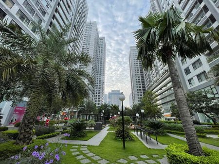 Imperia Garden. Chủ Nhà Gửi Bán Căn 2PN. 2VC. DT: 71m2. Trục 14 Full Đồ Mới. Gía: 6tỷ9 Ban Công ĐN.
