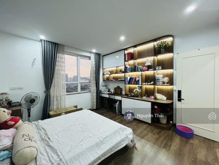 (Giá chuẩn) bán căn 3PN-2WC 100m2 Ban cơ yếu Chính phủ. Full nội thất, slot ô tô, sổ đỏ. Giá 8,4 tỷ