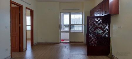 Chính chủ bán căn siêu hiếm hiện tại đang bán. 81.3m2. Tầng trung. Căn góc, ban công ĐN. 2PN-2VS