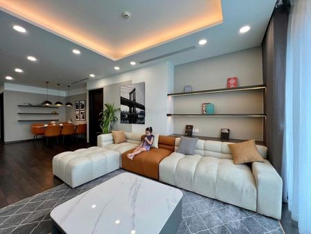 Bán căn góc 3 ngủ chung cư Xuân Mai Riverside - Mỗ Lao, 90m, nội thất mới đẹp, sẵn sổ đỏ, 6,4 tỉ