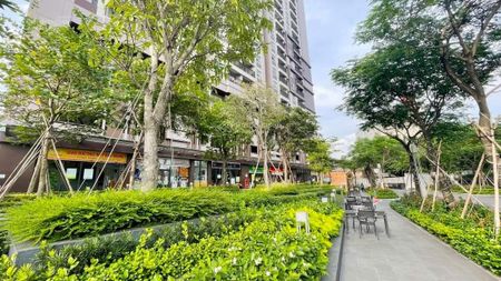 Chính chủ cần gửi bán nhanh căn hộ Opal Boulevard 2PN, 75m2 3.1 tỷ (bao thuế phí), Bộ 0981244296