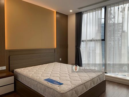 Bán căn 3 phòng ngủ 90m2 tầng cao full nội thất Sunshine City - giá 9 tỷ, sổ đỏ sang tên