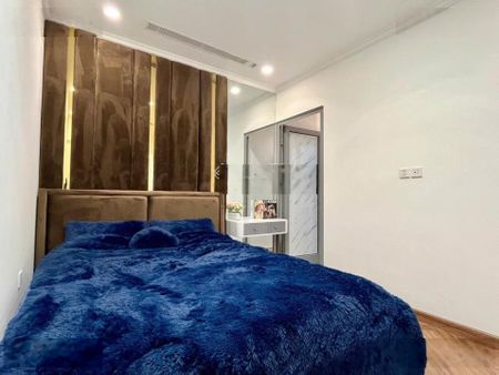 Bán CHCC Oriental Plaza, Tân Phú DT 85m2 2PN, 2WC giá 3.7 tỷ hỗ trợ vay LH 0703,445,188 Trân
