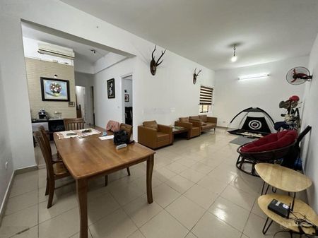 Bán gấp căn 3PN tầng trung, full nội thất, sổ đỏ lâu dài