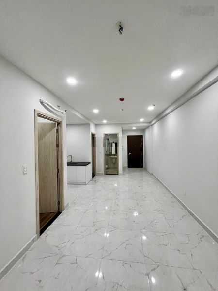 Charm City Dĩ An bán gấp căn hộ 2PN 2WC 70m2, giá bán lỗ: 2,17 tỷ (bao thuế phí) duy nhất 1 căn