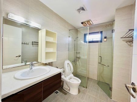 Chính chủ cần bán căn hộ chung cư GoldSilk Complex- Hà Đông| 3PN- 3WC hướng Tây Bắc- 120,4m2- 7,xtỷ