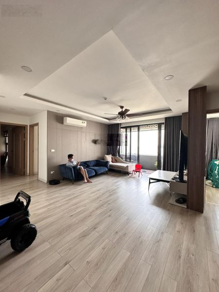 Bán nhanh căn hộ tại Sun Square - Lê Đức Thọ 84m2 3PN 2WC đủ đồ đẹp, giá 6.6 tỷ sổ đỏ CC