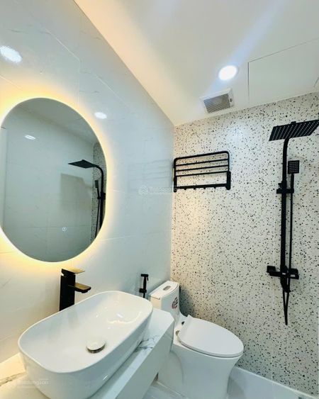 Căn góc siêu hiếm mới 100%,full nội thất 66m2. giá 3 ty590. view góc đông nam mát mẻ. lh 0931354823