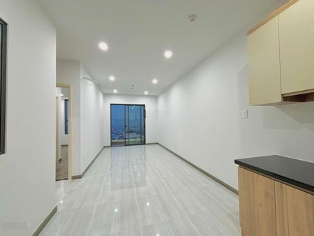 Chính chủ gửi bán căn hộ Bcons Polygon 2pn2wc 54m2 giá chỉ 2,3 tỷ, nhà mới 100%, sổ sẳn, hỗ trợ vay