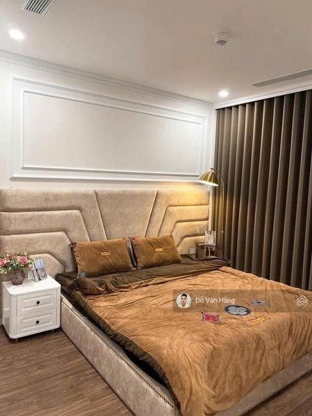 Bán căn 3 ngủ 90m2 Sunshine City full nội thất đẹp - giá 9,5 tỷ sổ đỏ sang tên