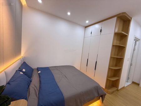 Cần bán căn hộ Sky Garden 3, 2PN 2WC, đang cho thuê 18 triệu/th dòng tiền ổn định, giá chỉ 4.8 tỷ