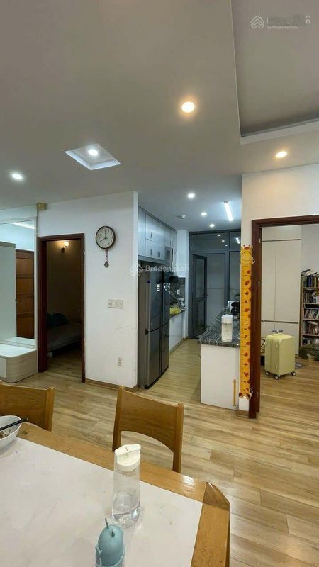 Chính chủ bán căn 100m2 cc Mỹ Đình Plaza 3pn 2wc sẵn sổ full nội thất. Giá 6,5 tỷ