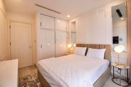 Chính chủ cần bán Kingston Residence , 120m2 ,3PN, Giá 10.5 tỷ , căn góc , LH 0938861624