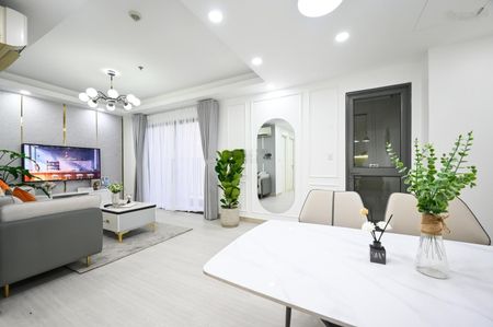 Bán căn hộ CC Bảy Hiền Tower, Tân Bình DT 82m2 2PN 2WC, giá 2.8 tỷ hàng hot. LH 0899874805 Mão