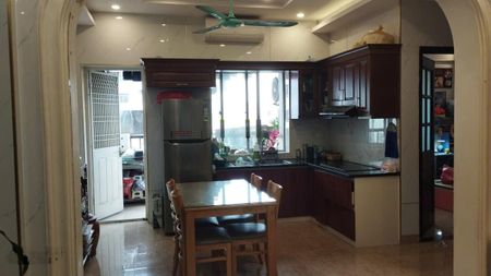 Bán căn hộ chính chủ khu đô thị Việt Hưng