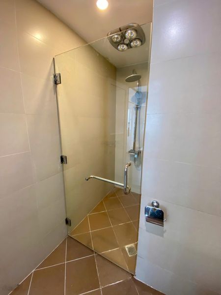 Chính chủ bán căn hộ 97m2 tòa D1CT2 Tây Nam Linh Đàm 3 p ngủ, 2WC, nội thất cao cấp, giá hợp lý!