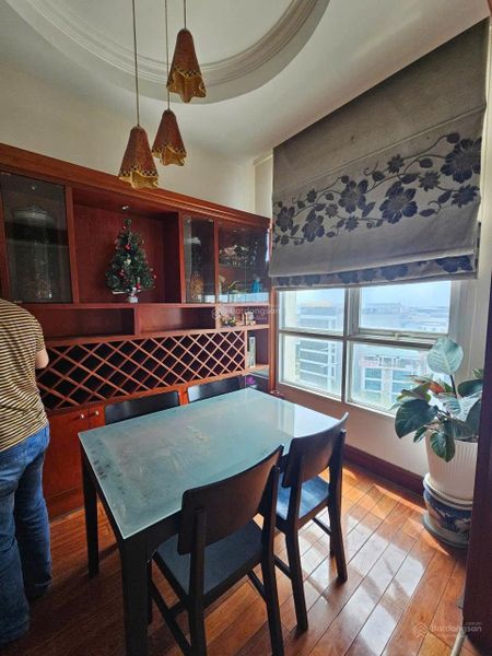 Bán Căn hộ chung cư The Garden, Mễ Trì, 9,1 tỷ, 118m2, giá ưu đãi siêu hót! Căn góc siêu hiếm