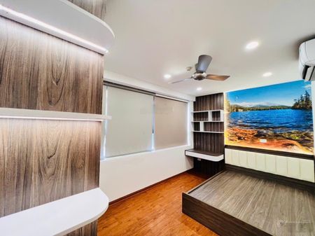 Cực rẻ!chính chủ cần bán gấp căn 83m2, 3PN tòa Sun Square,giá 7tỷ,sổ đỏ bao phí.
