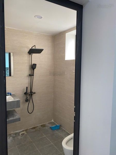 Chỉ với 4 tỷ 7 là có ngay căn hộ đẹp 60m2 với 2 phòng ngủ hiện đại, sổ đỏ trao tay, pháp lý rõ ràng