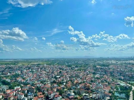 Cần bán căn 2 phòng ngủ 2vs Onsen Ecopark tầng 16 giá 4.45 tỷ bao phí, LH 0961694919