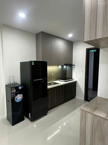 Chuyển nhượng officetel Lavida 37m2 giá chỉ 2,6 tỷ đầy đủ nội thất, view đẹp. LH xem nhà 0906385525