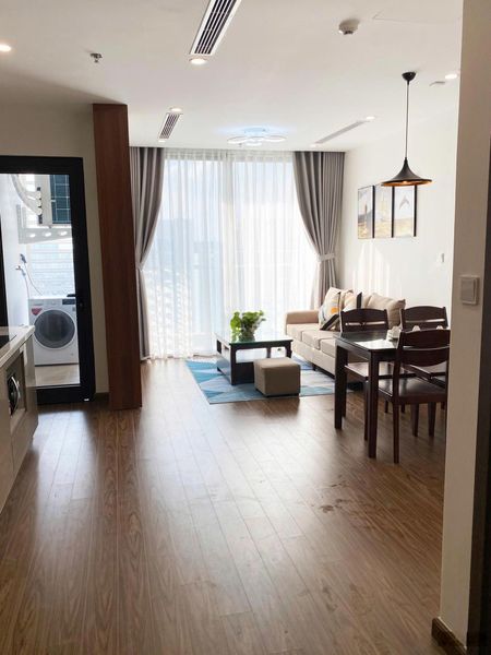 Chính chủ cần bán căn hộ 2PN 66m2 tại Vinhomes West Point Phạm Hùng, giá 7 tỷ. LH 0876862769