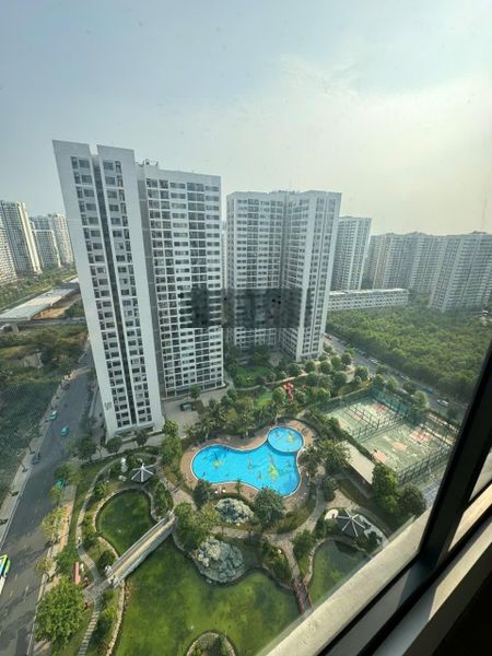 Duy nhất căn 3PN2WC - view trực diện hồ bơi - hồ Cá Koi giá chỉ 4,400tỷ