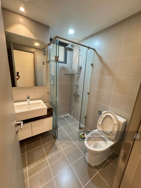 Pihomes độc quyền bán 2PN 1WC 70m2 view thoáng Gold View nhà đủ nội thất mới đẹp hiện trống ở ngay